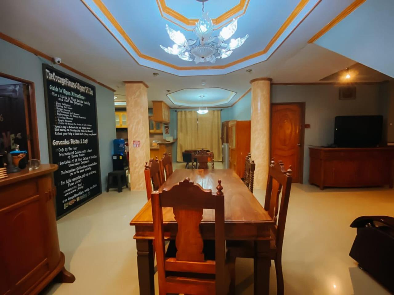 The Orange House - Vigan Villa Екстериор снимка